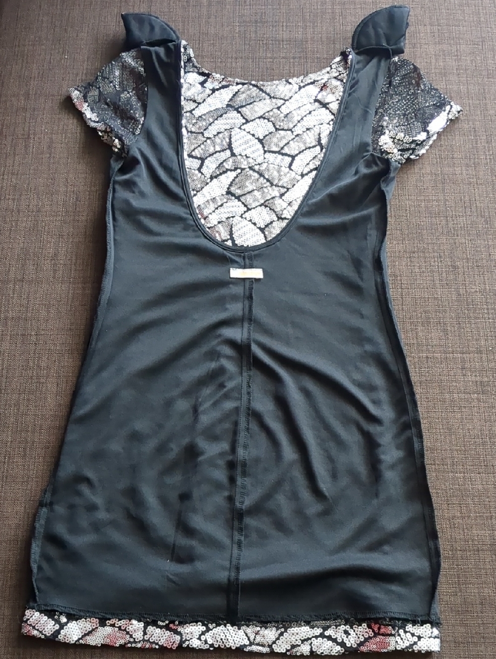 Rubber Ducky Silver & Black Sequin Open Back Short Sleeve Badycon Mini Dress - Picture 10 of 14